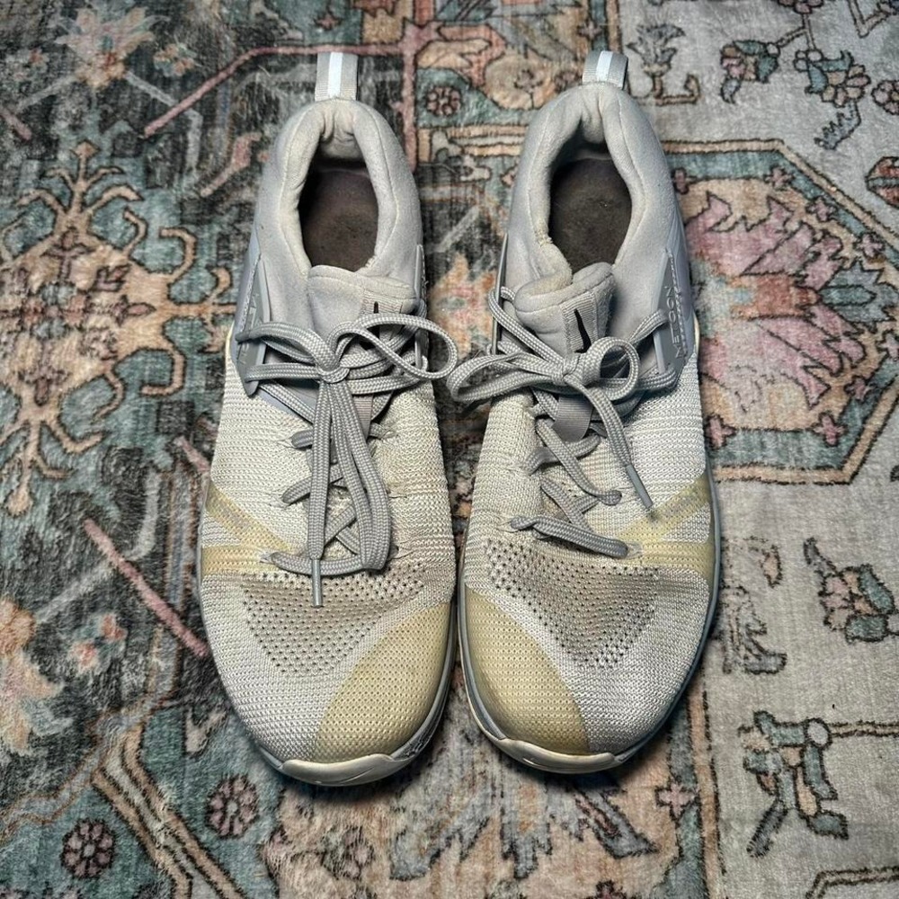 Nike Metcon Training Shoes - Picture 3 of 5